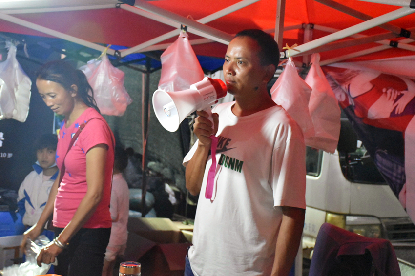 丽江最大的地摊生意,丽江卖烧烤摆摊需要投资多少钱