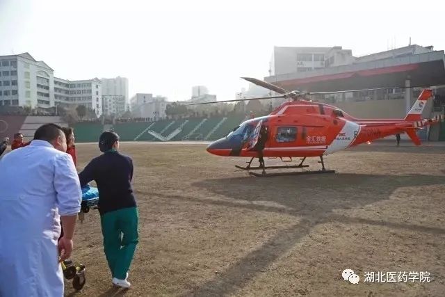 湖北医药学院有单招吗,湖北医药学院报名需要什么