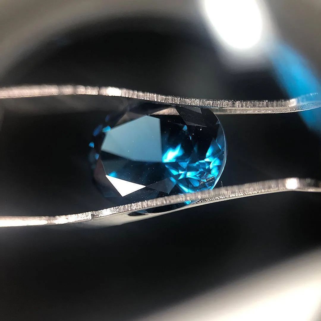 高端珠宝首饰创意设计,国际创意珠宝设计大赛