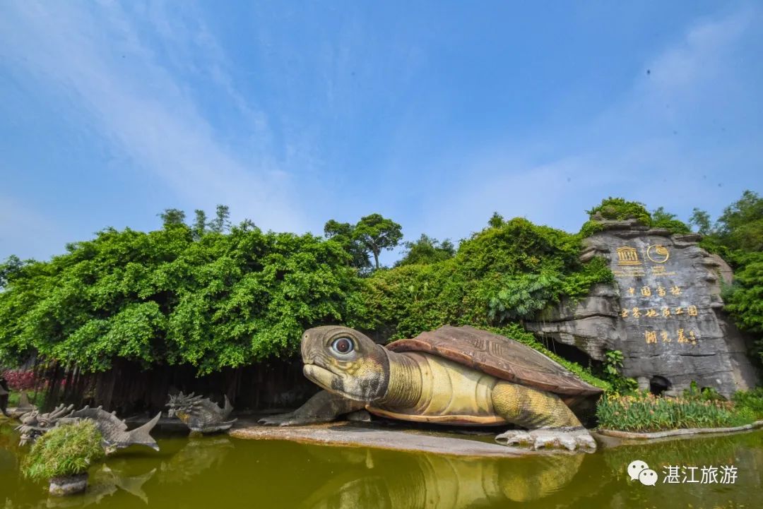 泡温泉爬山休闲的好去处,泡温泉沙雕