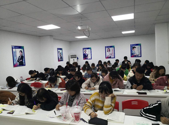 鐢樿們鑱屼笟鏁欒偛鍩硅鏈烘瀯,鐢樿們寮哄ぇ鑱屼笟鍩硅瀛︽牎