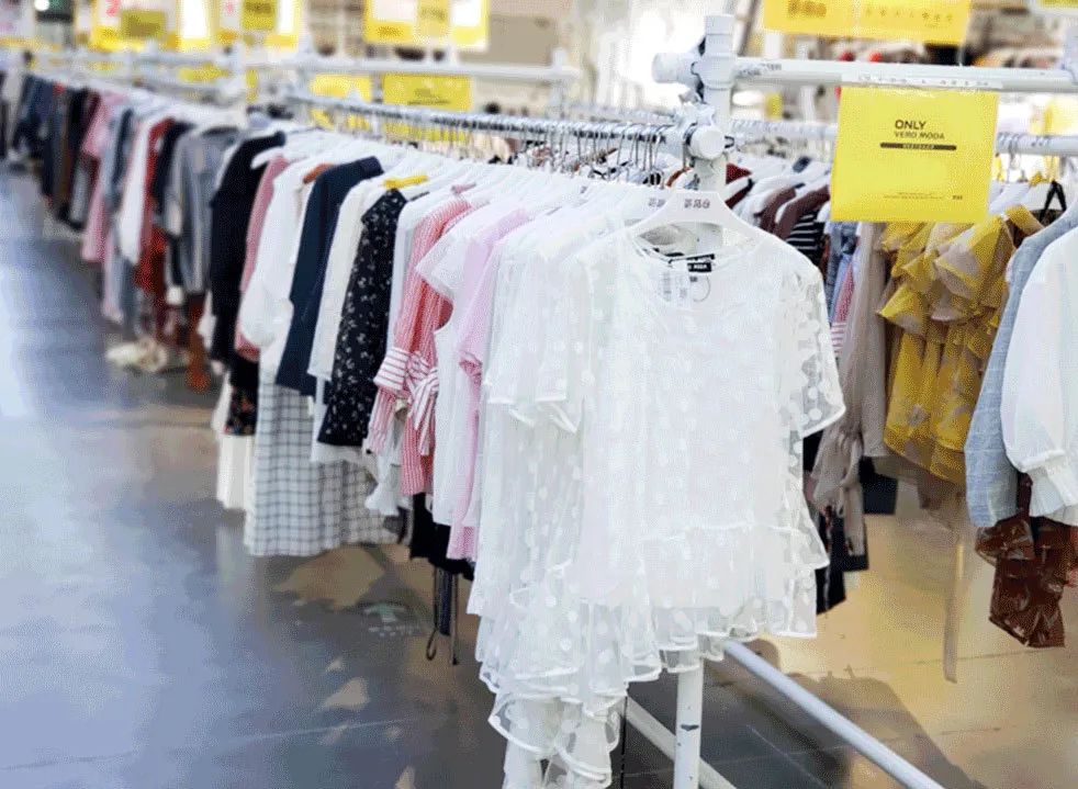 荟品仓上海嘉定nike,荟品仓进店nike