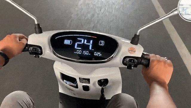 雅迪电动车冠能m9测评,雅迪冠能m8深度评测