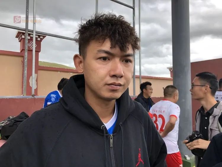 318康定天空之城打卡景点,理塘318打卡地标