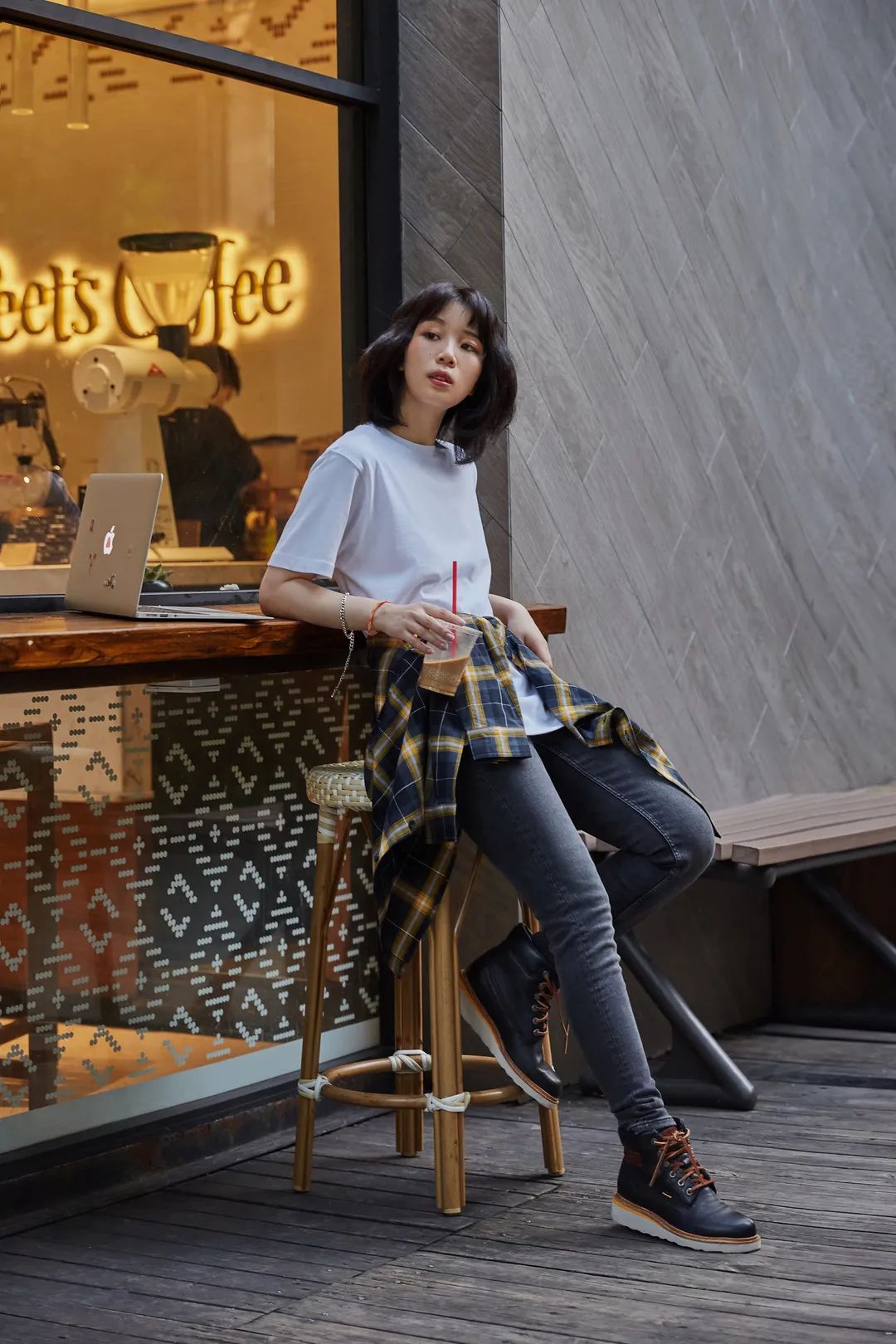 cat工装靴穿起来硬吗,cat工装靴