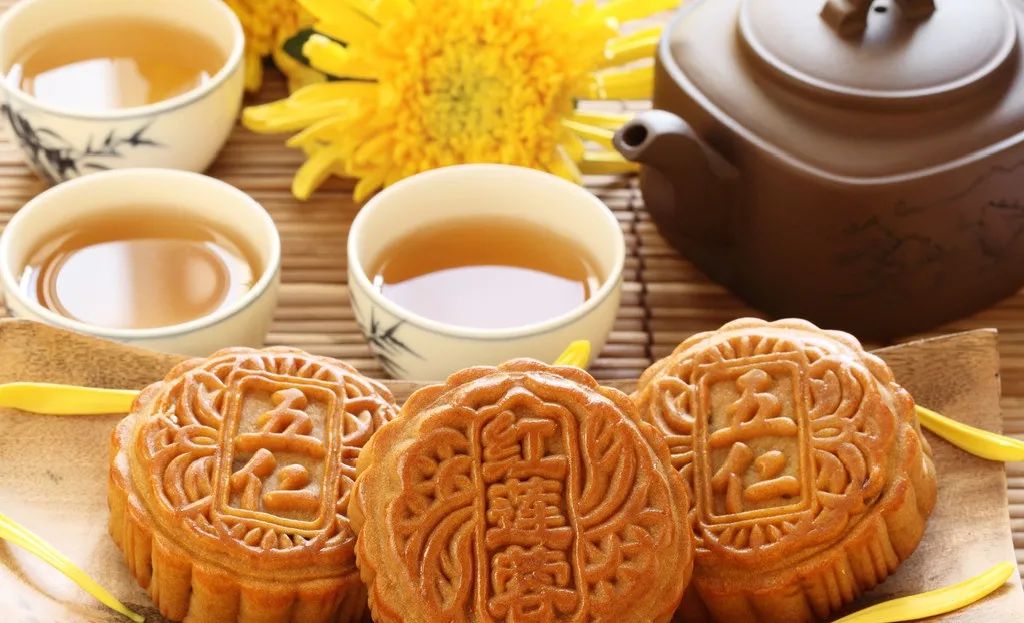 天津人通宵排队也要吃的月饼 (天津最牛老味月饼)