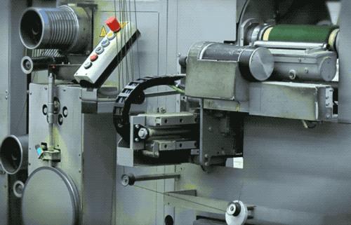 怎样种草皮有几种方法,以假乱真的草坪