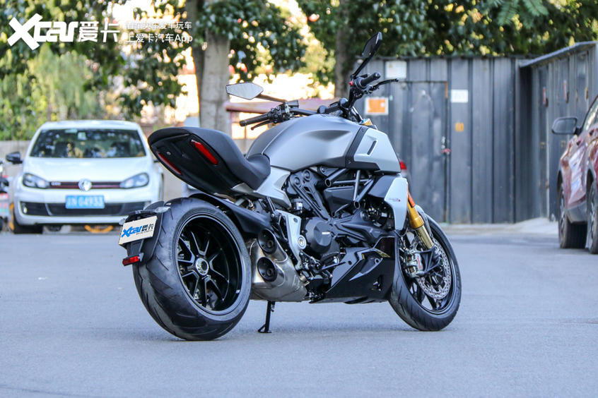 杜卡迪diavel1260s长途测评,杜卡迪1260s大魔鬼试驾