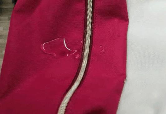 谁背火了三条杠包包,谁背了最新款的名牌包包