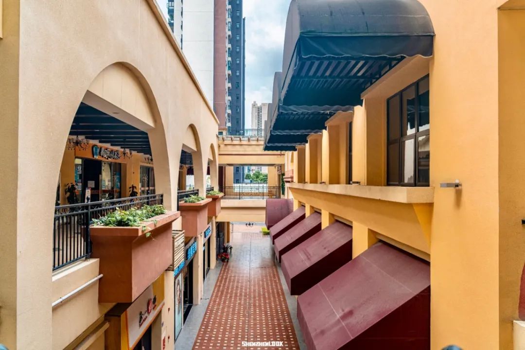 look华大店,look百宝店