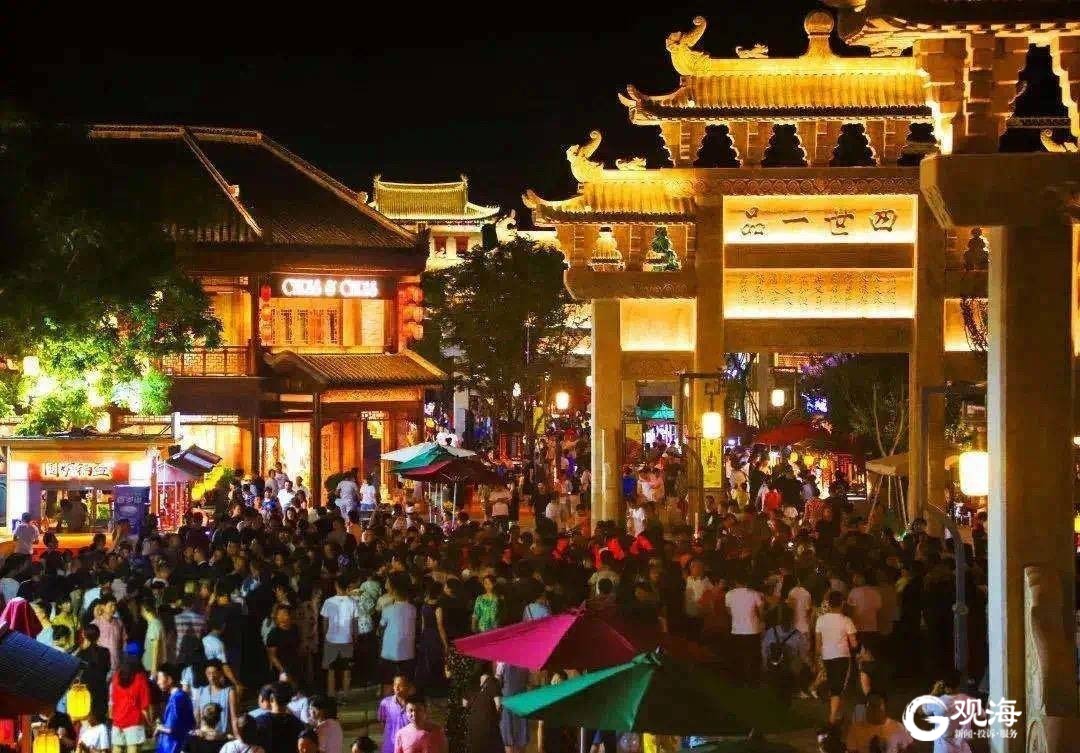 青岛最美海滨足球场,青岛崂山免费开放的足球场