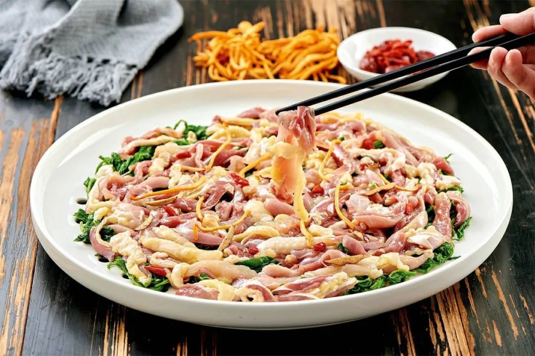 屯里新开finedining,王府花园下午茶,老牌合资酒店新开烘焙坊……本周的贴秋膘指南有点高级(内含福利)|一周好吃