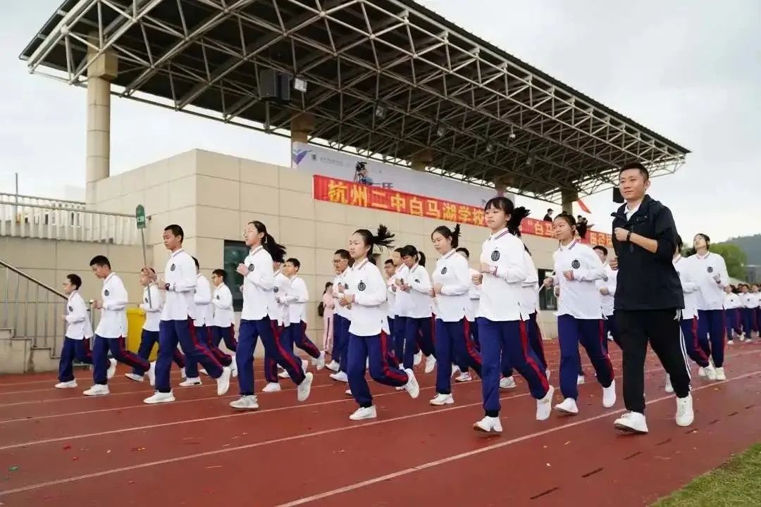 每天一节体育课落实情况,每天一节体育课是真的吗