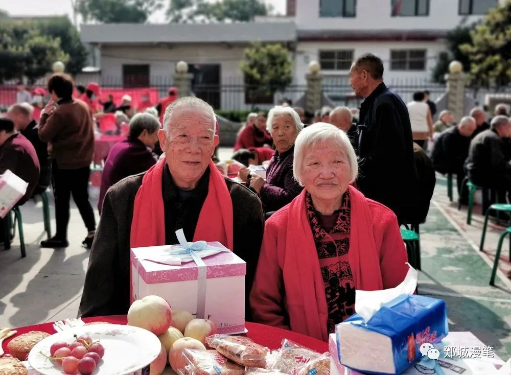 最美夕阳红九九重阳,爱在重阳孝心行天下