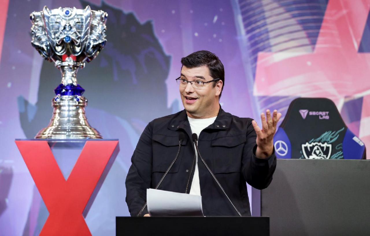 醒醒丨昨晚很忙：看完英雄联盟S10全球总决赛，再付双十一第一波尾款