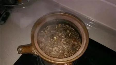 秋冬泡脚有多重要,秋冬季节最适合什么泡脚