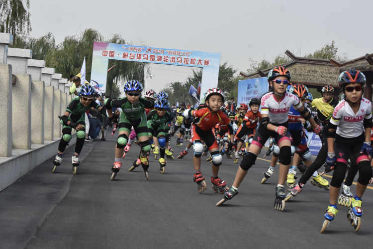 努力让孩子过上更好的生活,努力是为了给孩子更好的教育