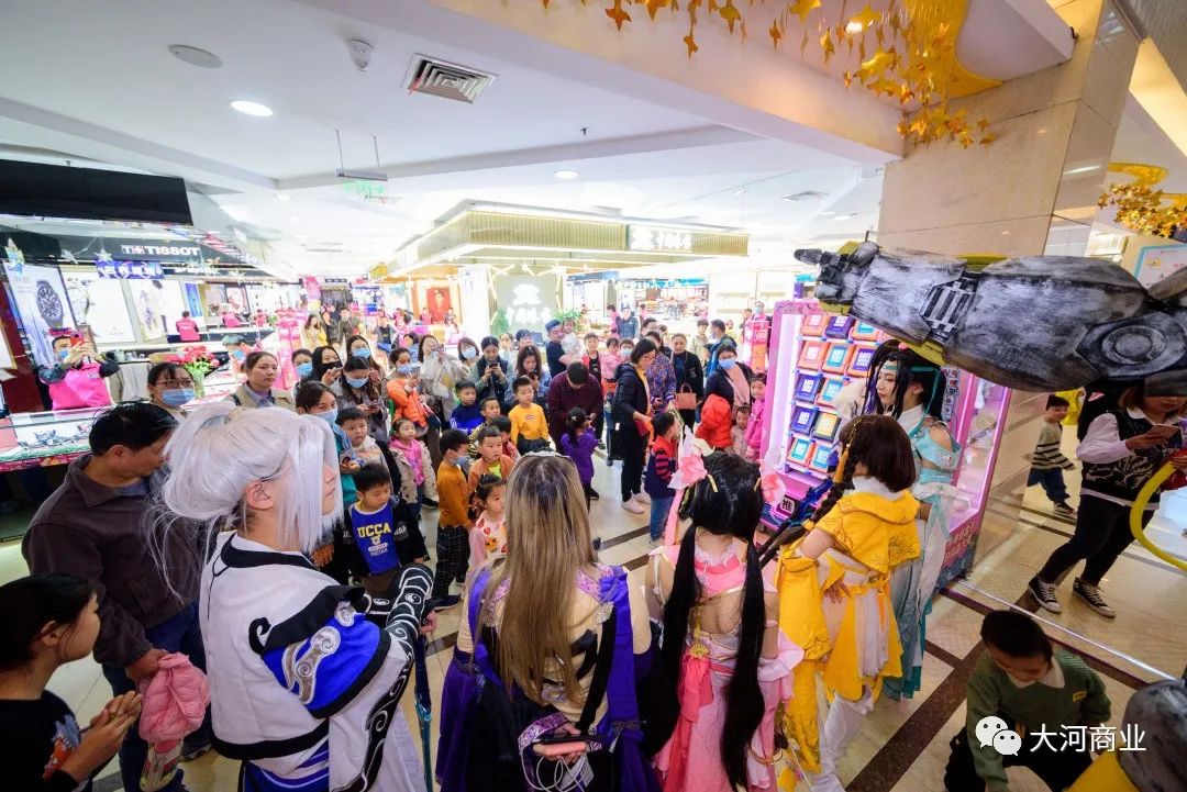 福都购物广场，围绕家庭核心消费做文章|八年深耕细作，将社区商业做成家的延伸