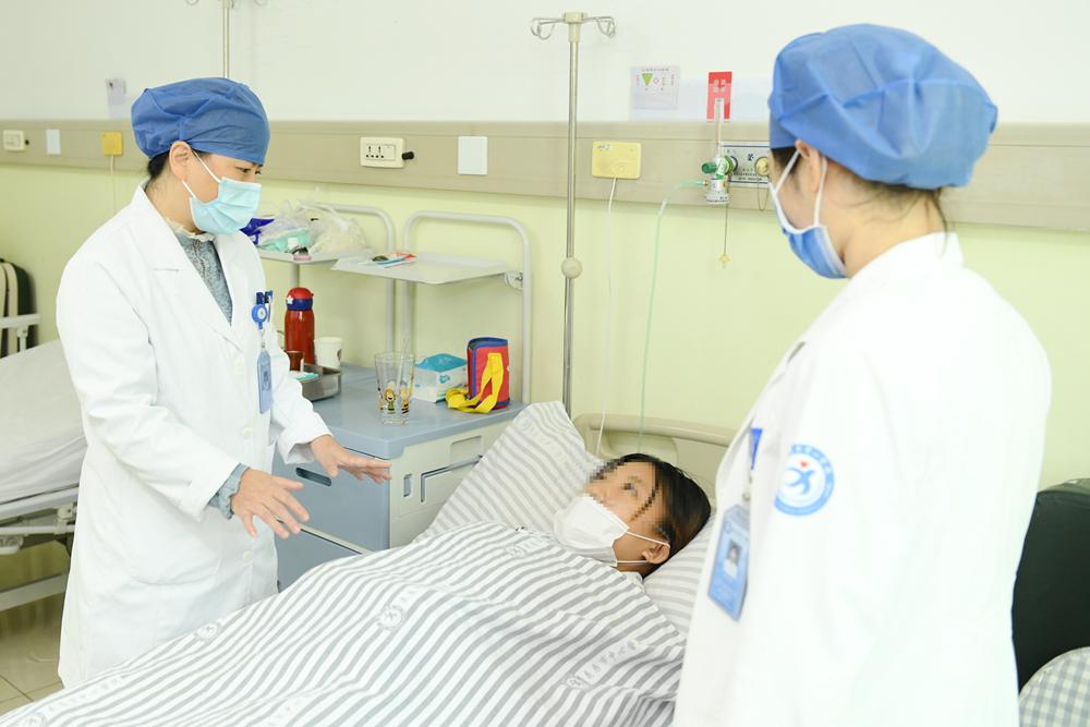 产后大出血孕妇后续,孕妇产后大出血8000ml