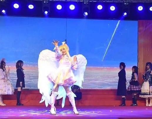 株洲市十八中学艺术节圆满成功,株洲八中文艺表演