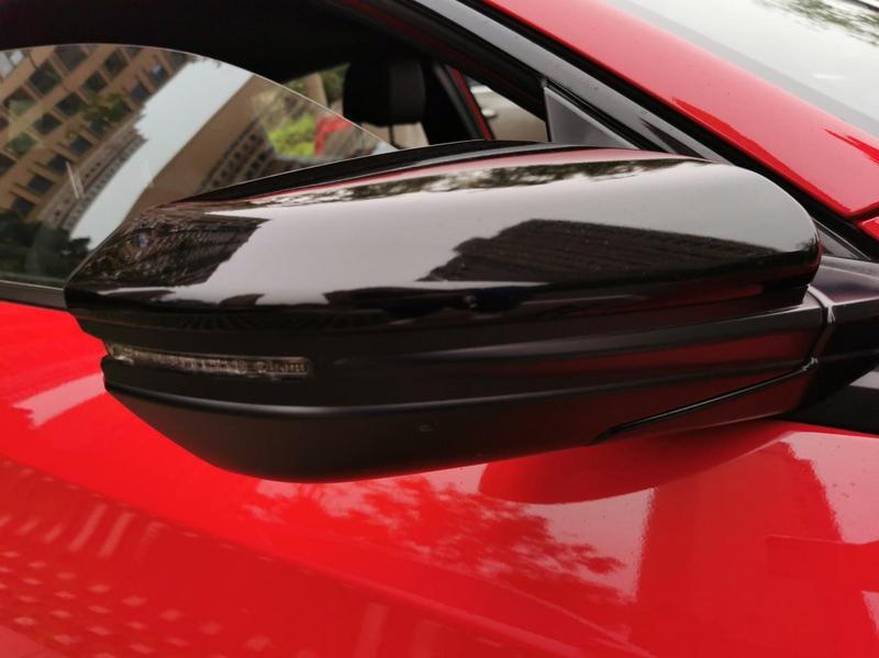 红色思域两厢版2020,红色思域很好看