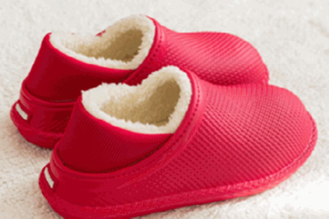 穿着舒服加绒防雨鞋,冬季慵懒风鞋防水