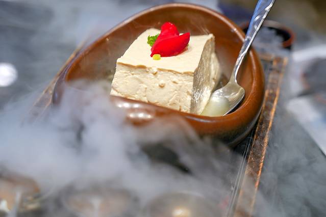 三亚大东海美食攻略,三亚海鲜美食攻略