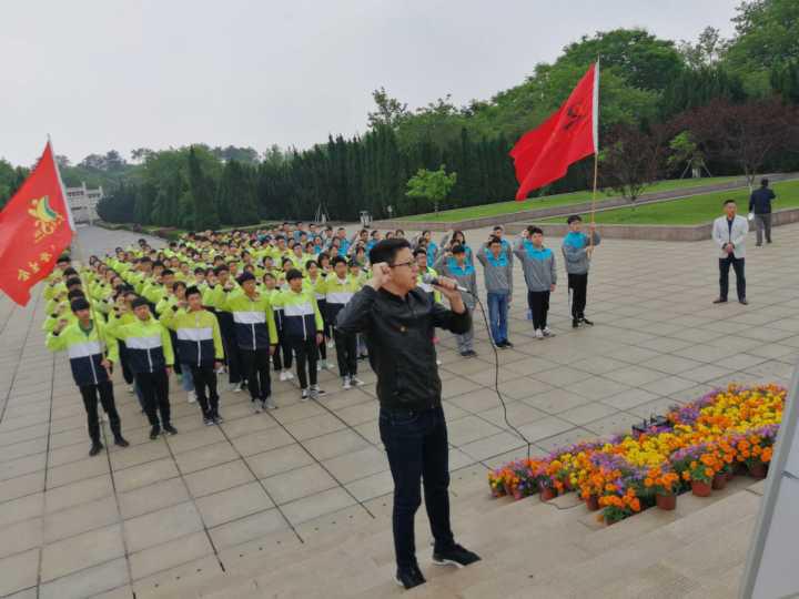 中学未成年人思想道德建设总结,未成年人思想道德建设与文明校园