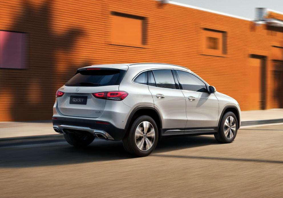 奔驰gla19款与2020款内饰区别,选车3万到30万