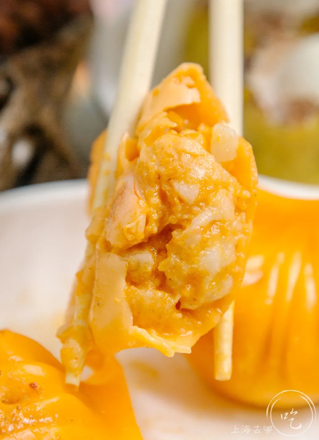 淮海路上10m²！连座位也没有的店，专卖香港“彩色点心”