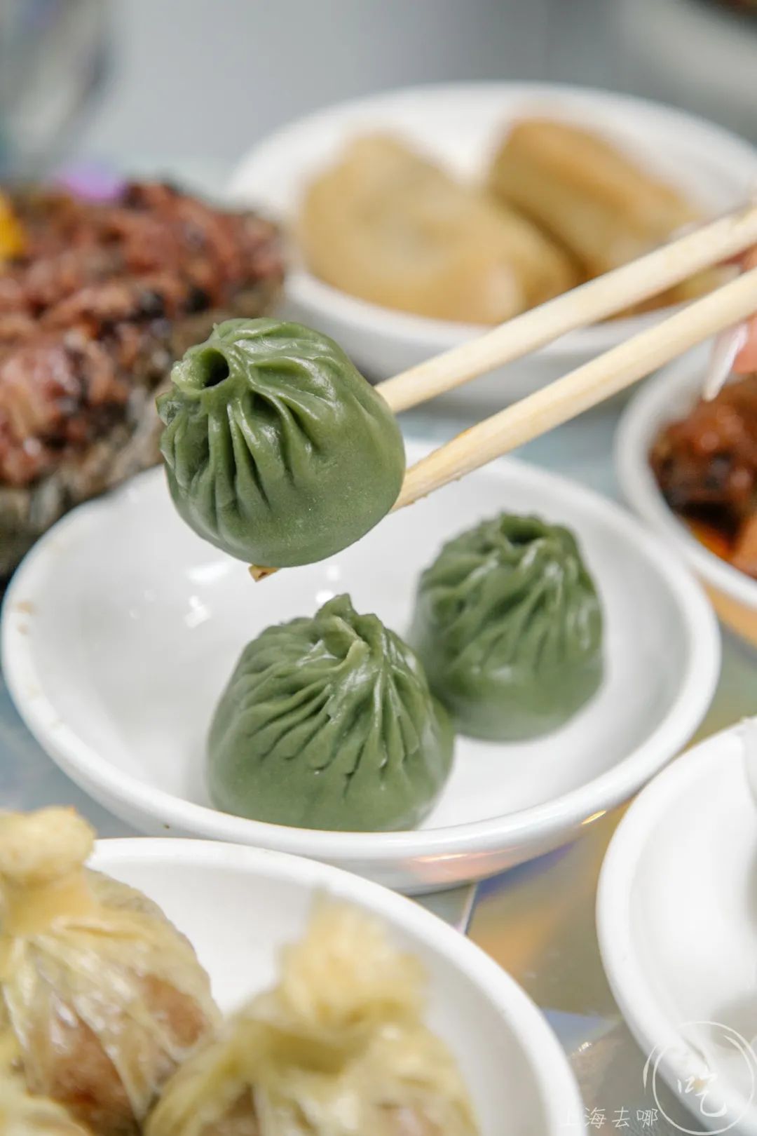 淮海路上10m²！连座位也没有的店，专卖香港“彩色点心”