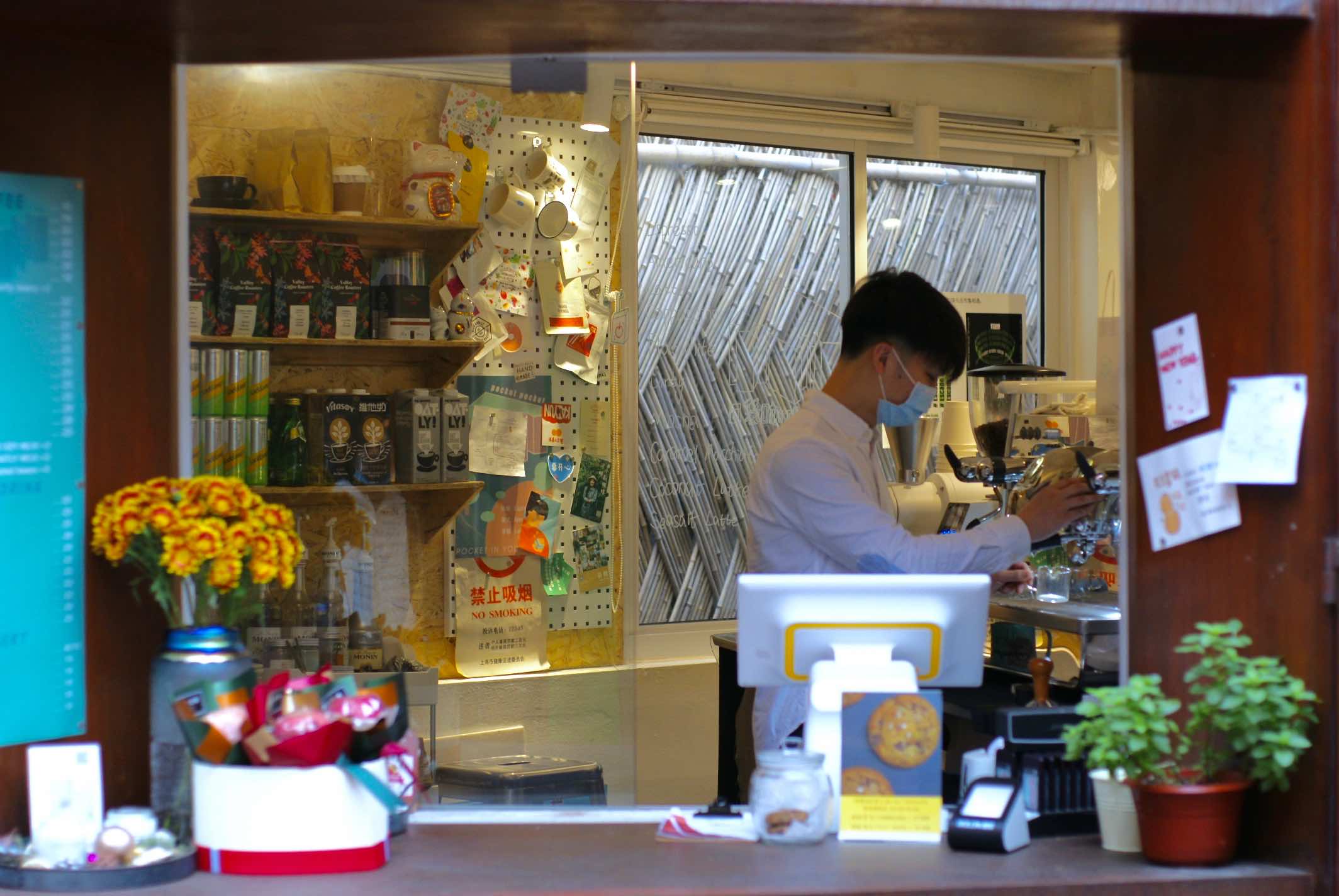 咖啡店铺怎么选择,新手咖啡开店入门