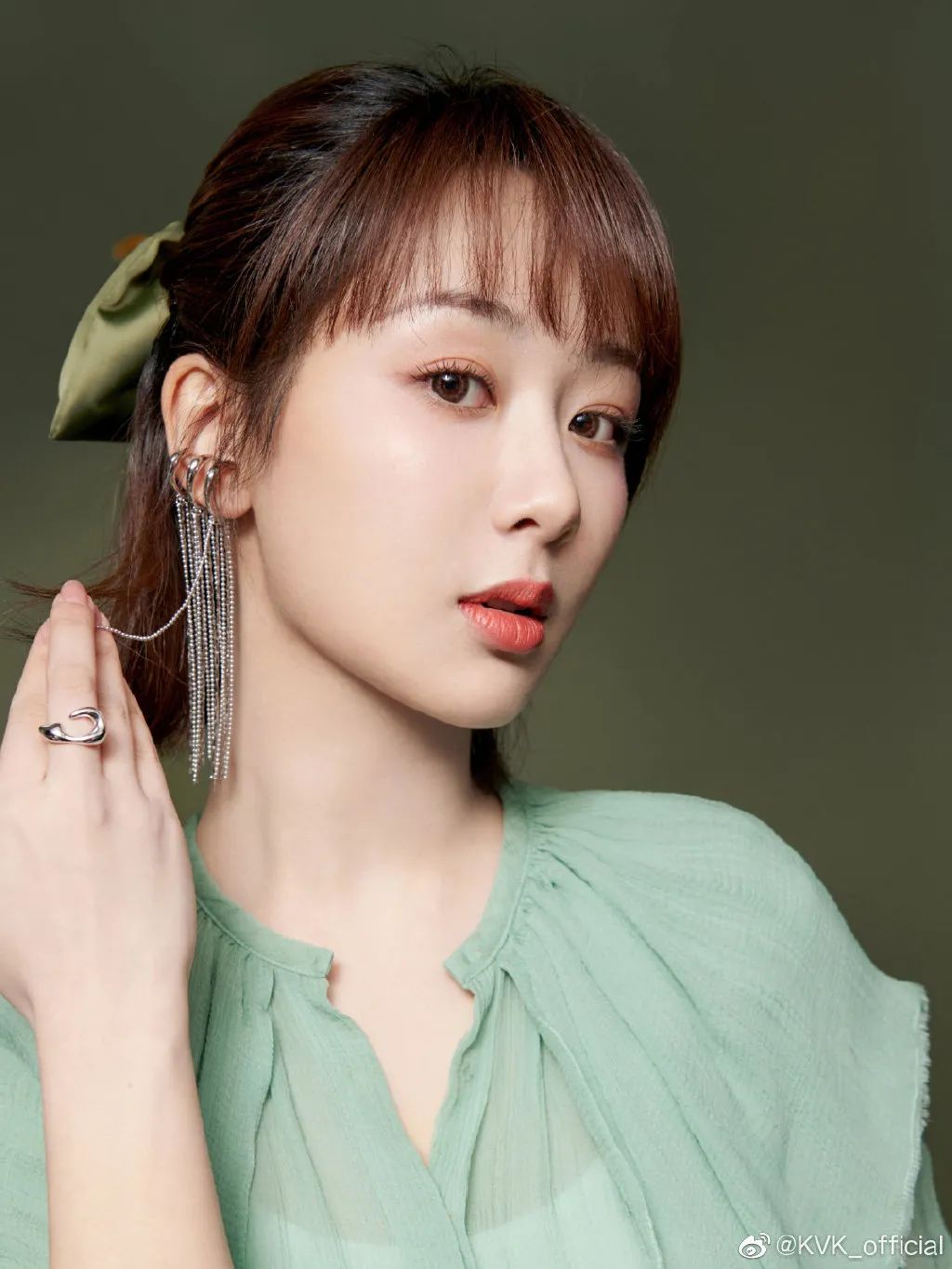 浪姐2：耳环越大，气场越强