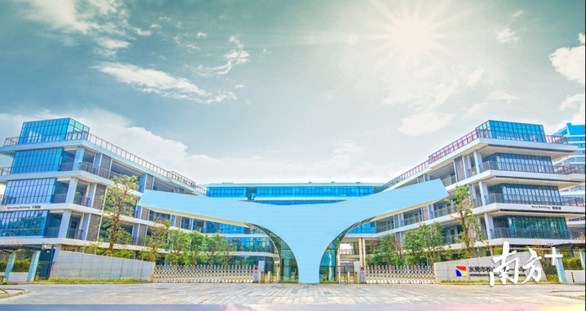 松山湖教育和深圳教育对比,松山湖教育更强