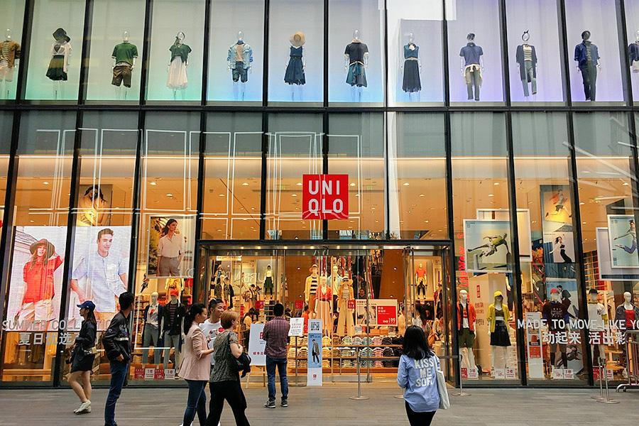 浪尖上的奢侈品：退出东京银座6号，却把北京SKP捧成了“全球店王”|一周全球观察