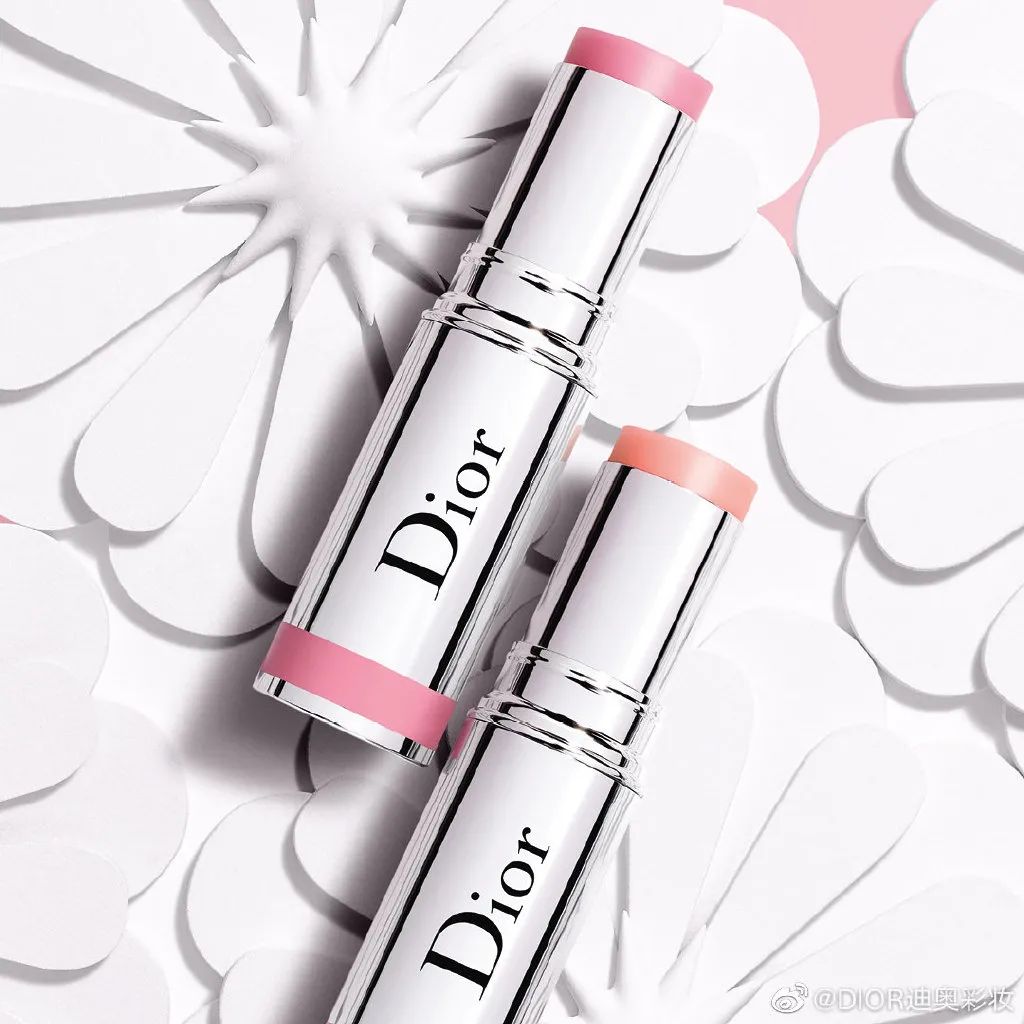 盘点那些年超难用的美妆单品,春季必备10款时尚美妆新品推荐