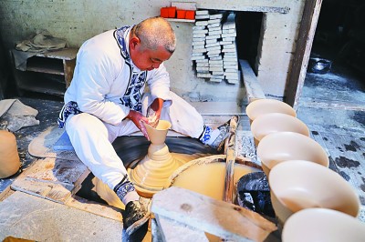 景德镇瓷都年味浓浓,景德镇千年瓷都年味浓