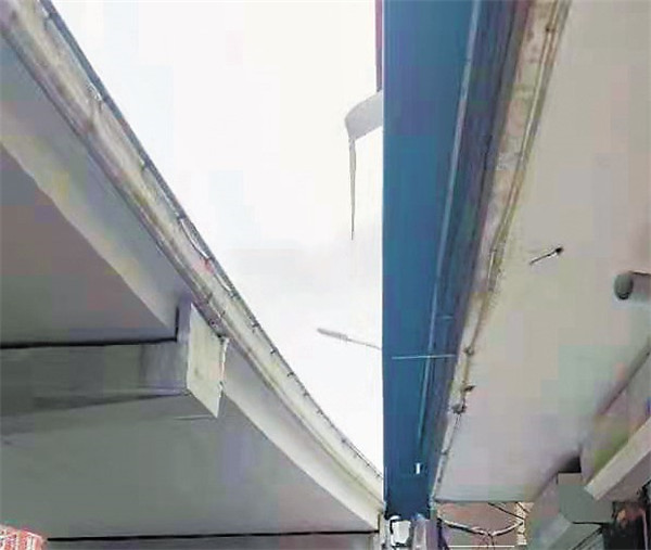 冰溜子砸车责任咋划分,高空冰溜子伤人谁负责