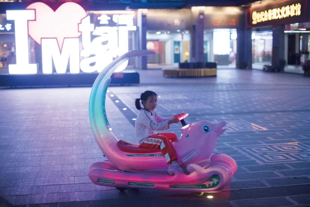 酒的个人名片图片,茅台镇酒老板名单