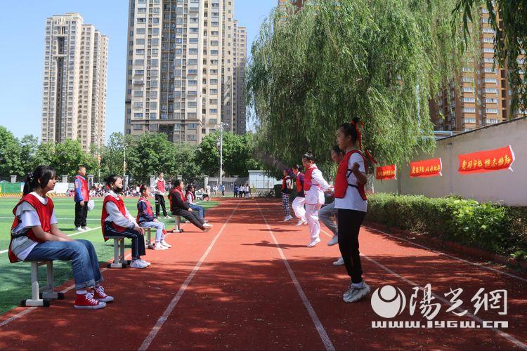 浐灞第二十小2024运动会开幕式,浐灞18小学运动会开幕式