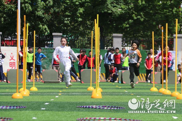 浐灞第二十小2024运动会开幕式,浐灞18小学运动会开幕式