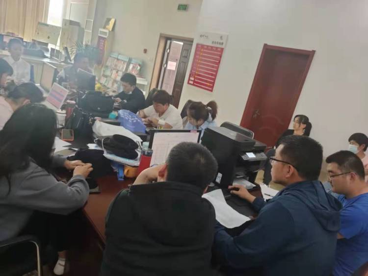 社区环境大整治提升街巷颜值,星火巷社区环境卫生综合整治