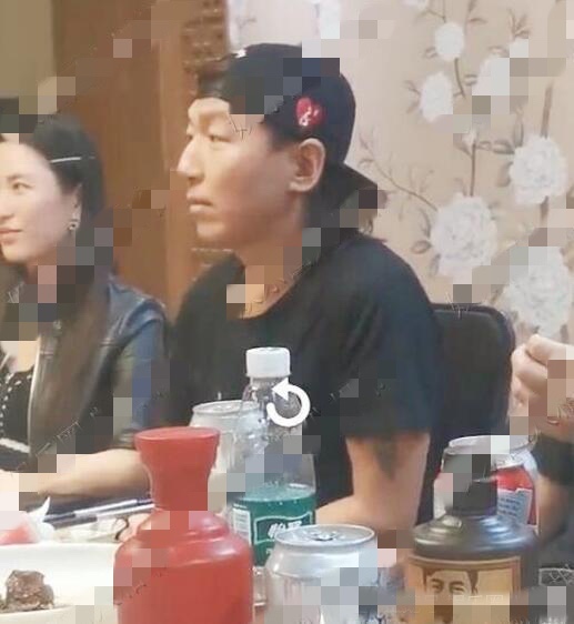 陈羽凡和白百何合照,白百何陈羽凡酒后吐真言