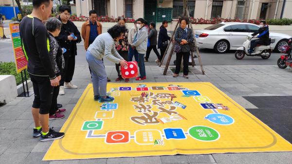 拆掉240米长围墙后，紧邻上海内环的这4个老公房小区，开始“逆袭”