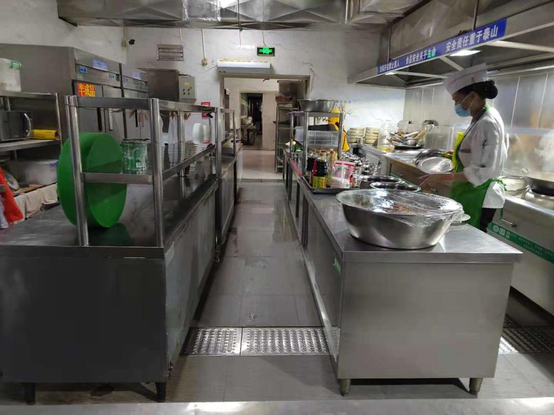 动真格整改落实,动真格首日266辆车收罚单