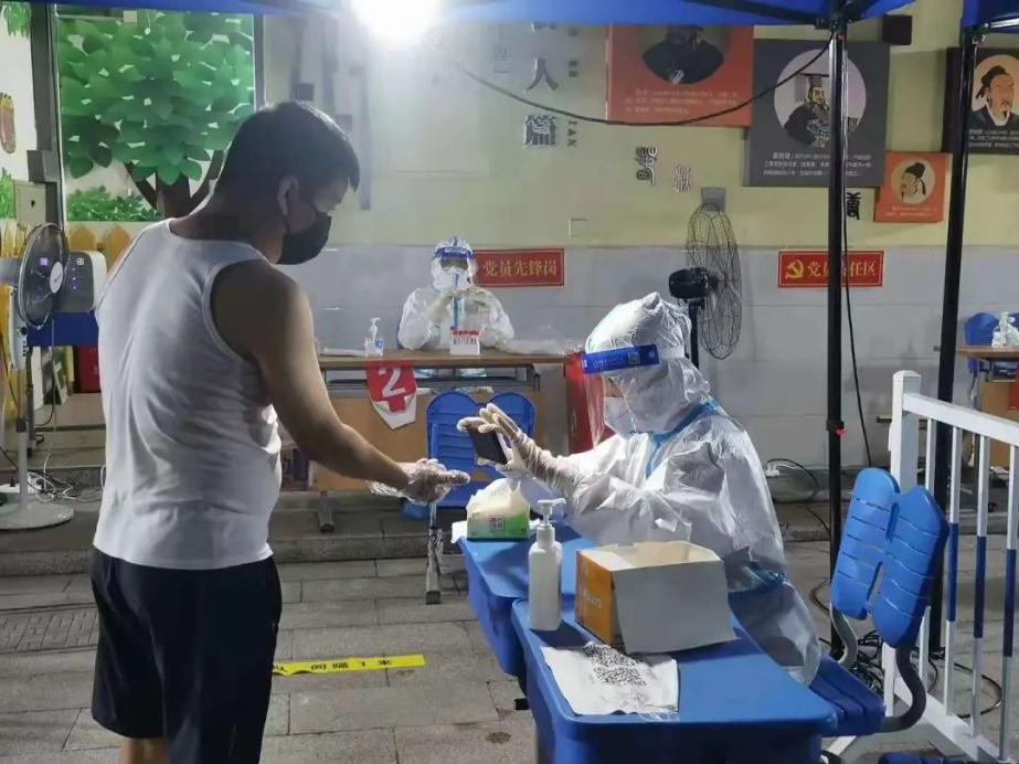 澶滆壊閲岀殑灏忓尯,澶滆壊涓殑灏忓尯涓囧鐏伀