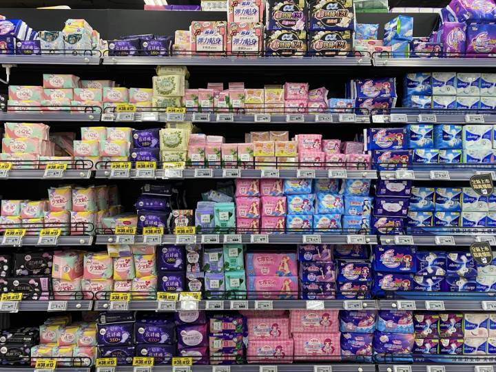 初中女孩经期没来怎么办,初中女孩姨妈不正常来是什么原因