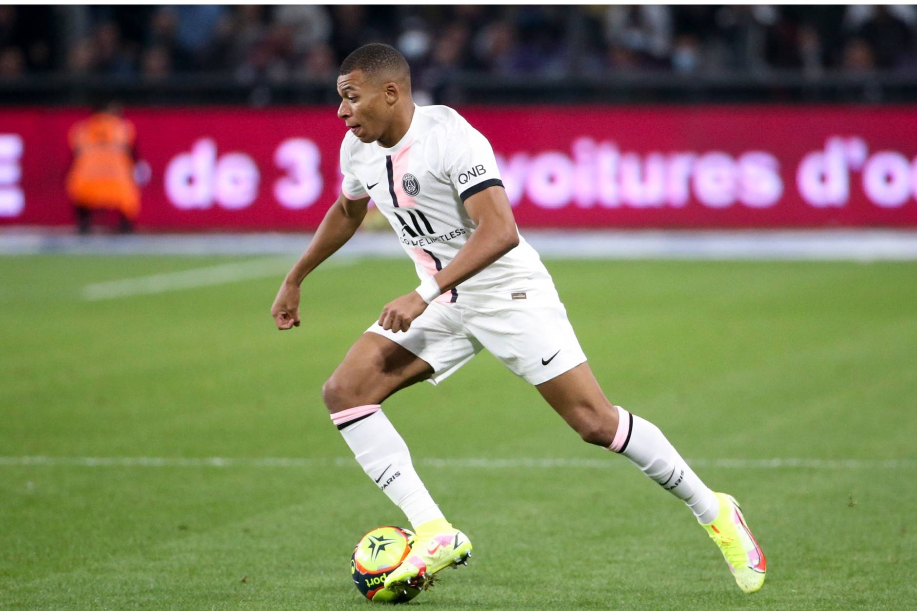 拜仁vs西班牙最新战报,拜仁次回合逆转葡萄牙