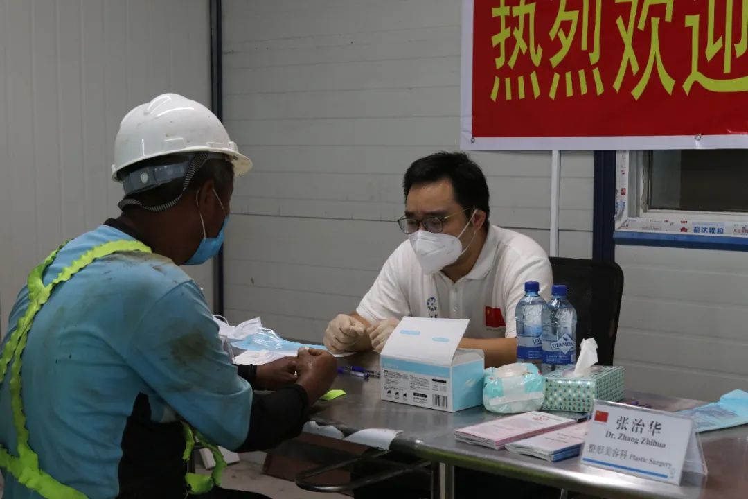 苏州迎接援鄂医疗队归来,苏州援鄂医疗队员