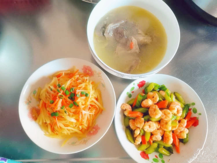 产妇无食欲，金牌月嫂有妙招，月子餐别出心裁，产妇餐餐吃光盘